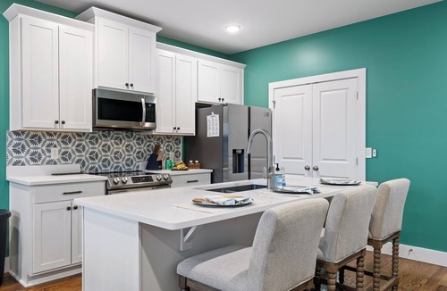 Chattanooga House | Lookout Getaway: Luxury 4 Bedroom, Rooftop Deck