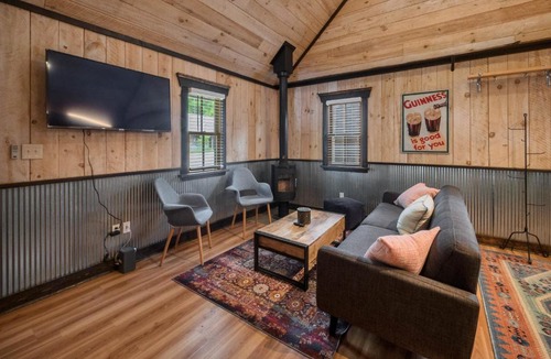 Rising Fawn House | Lookout Lodge