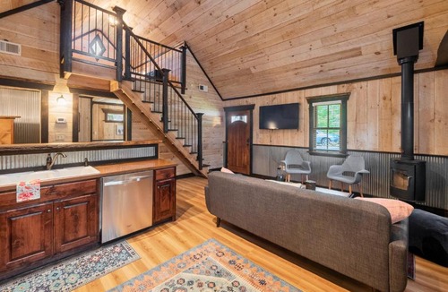 Rising Fawn House | Lookout Lodge