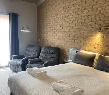 Dorrigo Mountain Hotel | Lookout Mountain Retreat