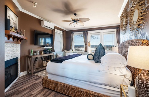 Lake Hamilton Hotel | Lookout Point Lakeside Inn