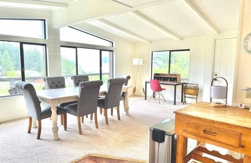 Olga House | Lookout @ SeaAcres -Beach Access