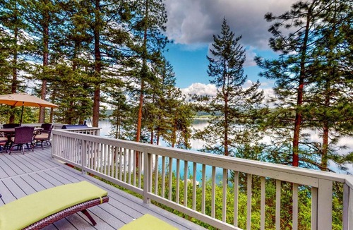 Loon Lake House | Loon Lake Retreat