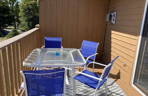 Lincoln Condo | Loon Mountain Condo Located Downtown