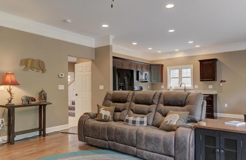 Lincoln House | Loon Mountain Retreat