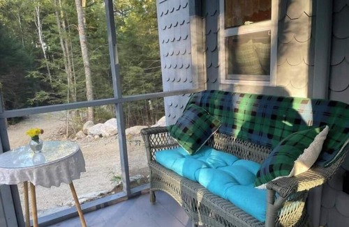 Surry Cottage | Loon Sound Forest Cottage