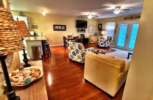 Crystal Beach House | Looney Dunes Home