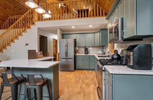 Crosby House | Loonstar Lodge