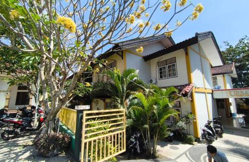 Mataram Bed & Breakfast | Loox Unram Guesthouse