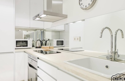 Cortes Apartment | Lope de Vega – 1-Bedroom Apartment