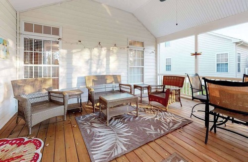 Ocean View House | Lord Baltimore Landing house w/shared pool, free WiFi, central AC, private W/D