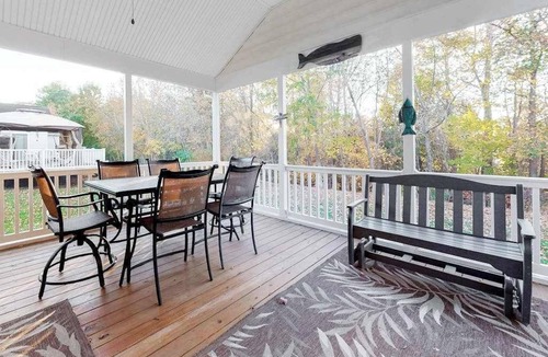 Ocean View House | Lord Baltimore Landing house w/shared pool, free WiFi, central AC, private W/D