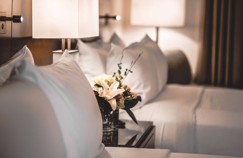 Byward Market - Parliament Hill Hotel | Lord Elgin Hotel