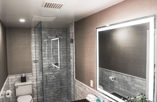 Byward Market - Parliament Hill Hotel | Lord Elgin Hotel