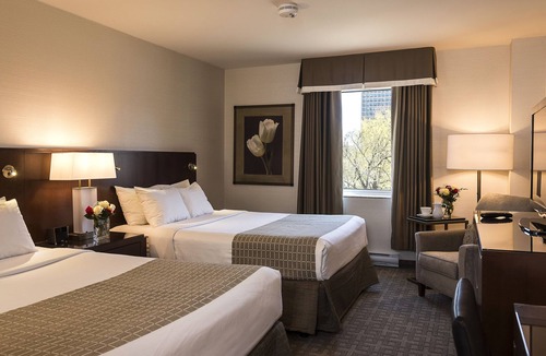 Byward Market - Parliament Hill Hotel | Lord Elgin Hotel