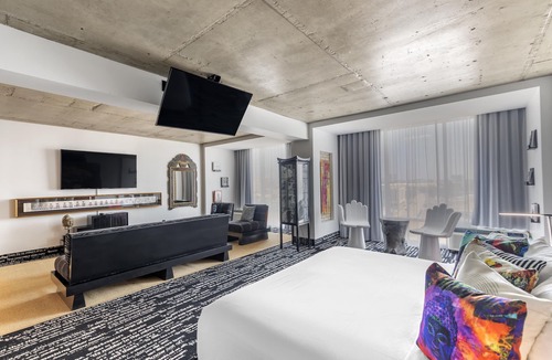 Cedars Hotel | Lorenzo Hotel Dallas, Tapestry Collection by Hilton