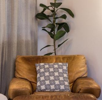 La Roche-de-Glun House | Loresentiel