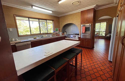 Southport House | Lorikeet house