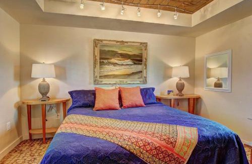 Old Town House | Lorna Beach Cottage at Spanish Village