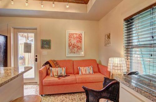 Old Town House | Lorna Beach Cottage at Spanish Village