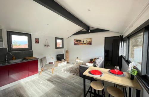 Auch Apartment | Lorraine - Calme et lumineux - 3ème étage