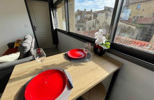Auch Apartment | Lorraine - Calme et lumineux - 3ème étage