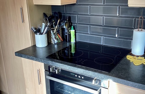 Crank House | Lorton Villa with a Log Burner