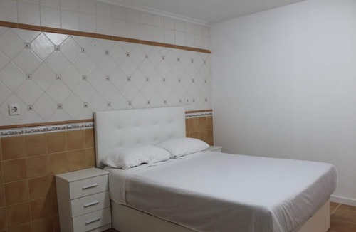 Alicante Hostel | Los Angeles Hostel