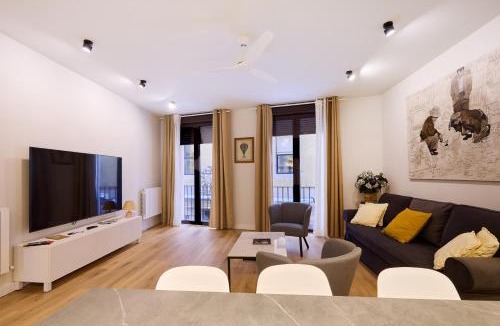 Pamplona City Centre Apartment | Los Balcones del Encierro - Estafeta 65