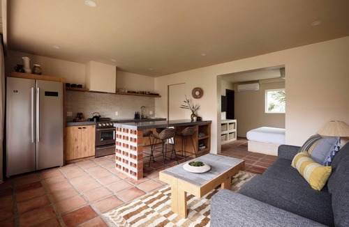 Imperial Beach Hotel | Los Bungalows