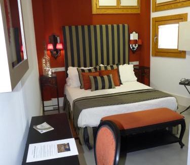Briones Hotel | Los Calaos de Briones