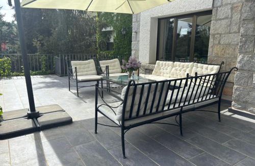 Navacerrada House | Los Cedros, gran chalet con piscina en Navacerrada