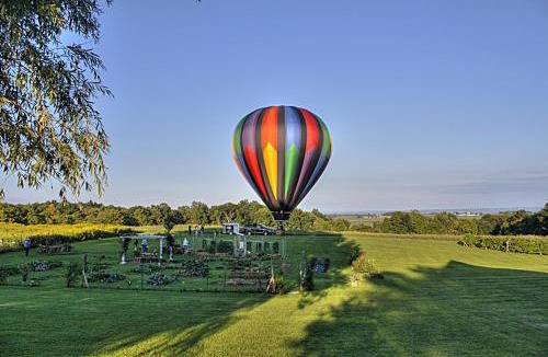 Town of Benton Bed & Breakfast | Los Gatos Bed & Breakfast