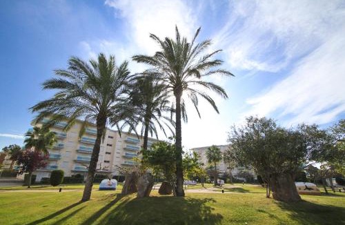 La Pineda Apartment | Los Juncos HomeStay by Turismar