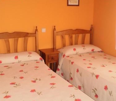 Fuentiduena House | Los Olmos Holiday Home