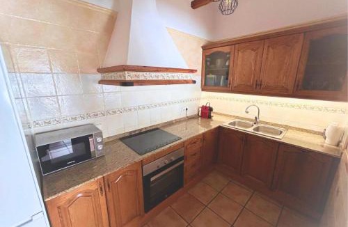 Costa Dorada House | Los Pinos, casa con encanto cerca del mar - Villa Sabrina Resort