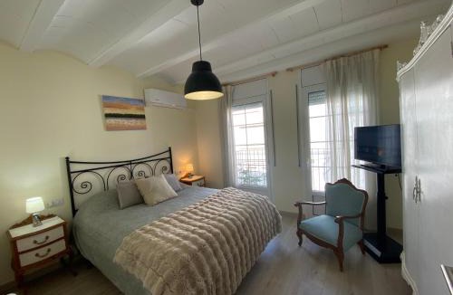 La Senia House | Los tres castells