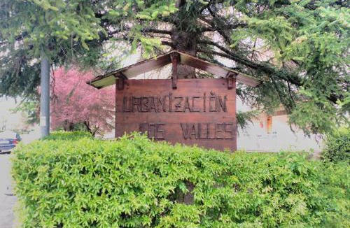 Biescas Ski Chalet | Los Valles 4