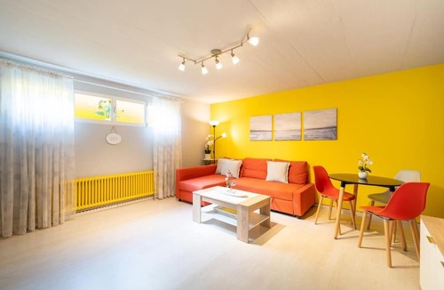 Arcegno Apartment | Losone-Ascona: 20 min a piedi, parcheggio gratuito
