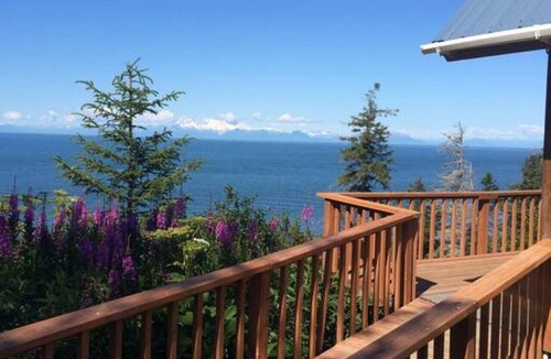 Anchor Point Cabin | Lost Anchor Cabins - Redoubt Cabin