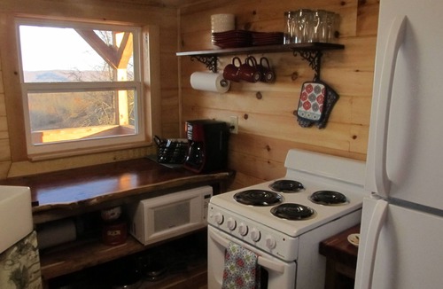 Compton House | Lost Valley View Cabin