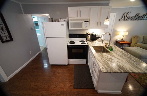Radnor House | Lots of beds, 2 bath. Only 10 minutes from downtown!