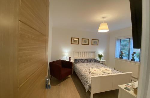 Ashton-under-Lyne House | Lottie's Lott