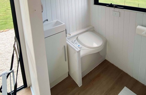 One Tree Hill House | Lotties Farm Tiny Homes