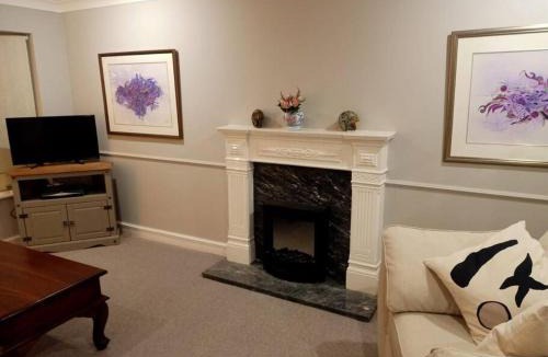 Needingworth Apartment | Lotus House