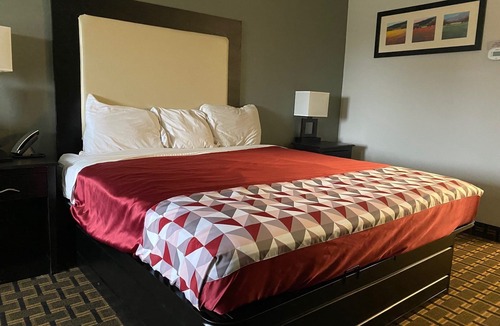 Nashville Hotel | Lotus Inn and Suites