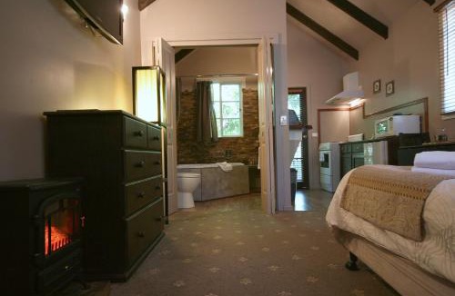 Sassafras Bed & Breakfast | Lotus Lodges