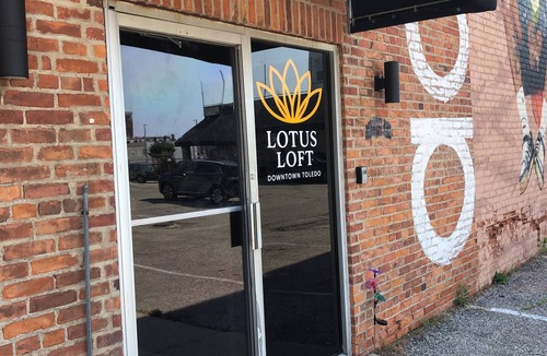 Downtown Toledo Apartment | Lotus Loft Downtown Toledo