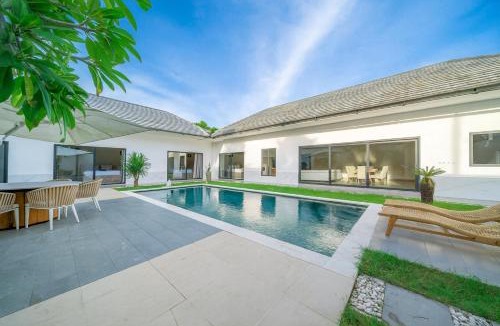 Padangsambian Klod Villa | Lotus Villa-Cozy 3BR in Canggu
