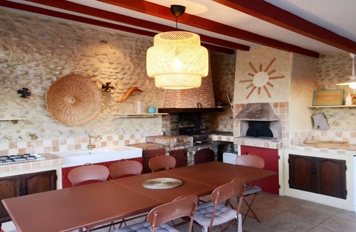 Oraison House | Lou Parpaioun